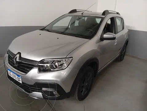 Renault Sandero 1.6 Intens usado (2023) color Gris Cassiopee precio $23.000.000