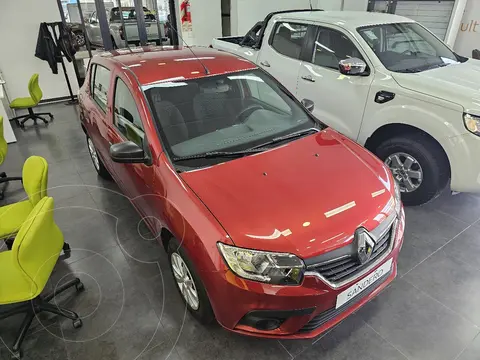 Renault Sandero 1.6 Intens nuevo color Rojo Fuego financiado en cuotas(anticipo $3.000.000 cuotas desde $500.000)