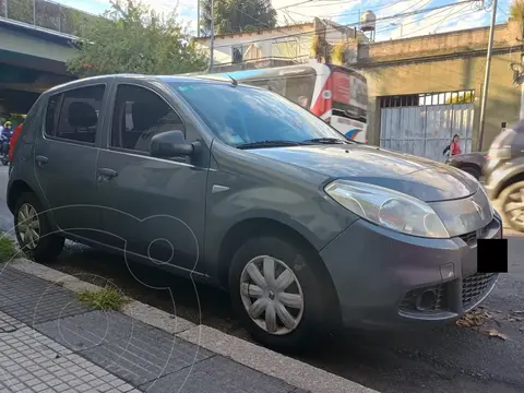 Renault Sandero 1.6 Authentique Pack I usado (2013) color Gris precio $9.490.000