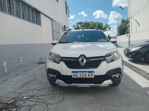 Renault Sandero 1.6 Intens usado (2023) color Blanco precio $23.500.000