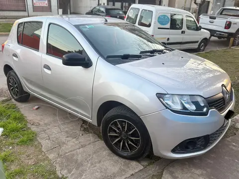 Renault Sandero 1.6 Expression usado (2015) color Gris financiado en cuotas(anticipo $7.000.000)