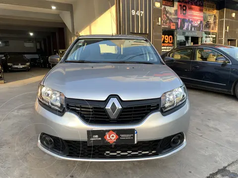 Renault Sandero 1.6 Authentique usado (2017) color Gris Estrella financiado en cuotas(anticipo $5.800.000 cuotas desde $300.000)