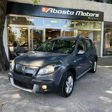 Renault Sandero SANDERO STEPWAY 1.6 PRIVILEGE usado (2013) color Gris precio $13.000.000