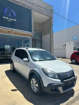 Renault Sandero SANDERO STEPWAY 1.6 CONFORT   L/11 usado (2014) color Blanco precio $13.500.000