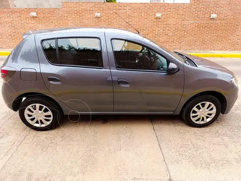 Renault Sandero 1.6 Life usado (2024) color Gris Cassiopee financiado en cuotas(anticipo $2.999.999)