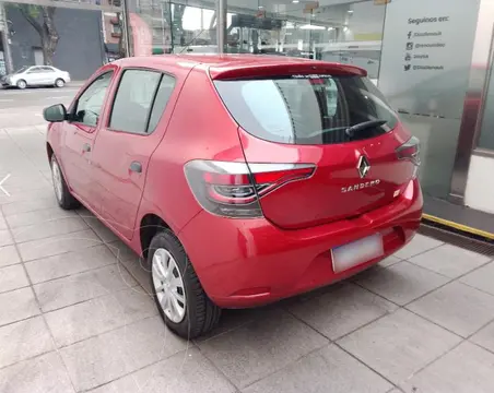 Renault Sandero 1.6 Life usado (2022) color Rojo precio $23.300.000