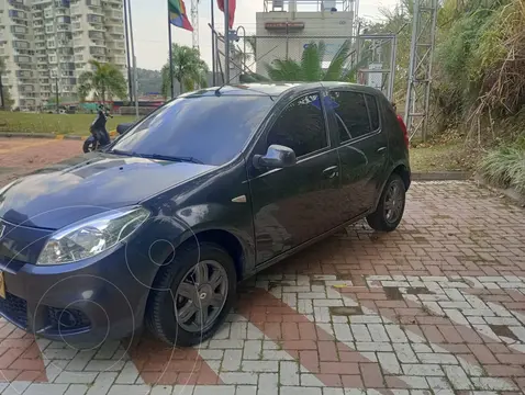 Renault Sandero Expression usado (2016) color Gris precio $33.000.000