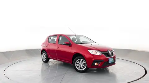 Renault Sandero Life Plus usado (2022) color Rojo Fuego financiado en cuotas(cuota inicial $5.000.000 cuotas desde $1.150.000)
