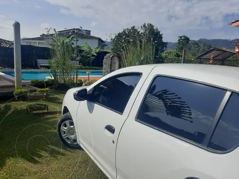 Renault Sandero Life usado (2019) color Blanco precio $43.000.000
