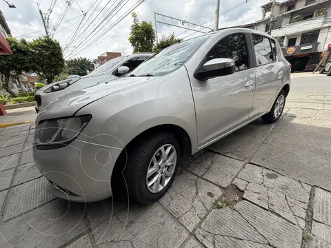 Renault Sandero Dynamique usado (2017) color Gris precio $35.000.000