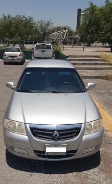 Renault Scala Dynamique Aut usado (2013) color Plata precio $98,000