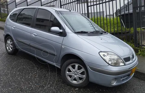 foto Renault Scenic Sportway  Aut. 2000 c.c. usado (2006) color Gris precio $17.000.000