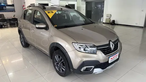 Renault Stepway 1.6 Intens usado (2023) color Beige precio $22.000.000