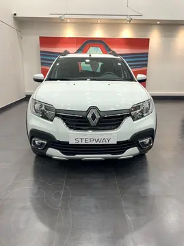 Renault Stepway 1.6 Intens nuevo color Blanco financiado en cuotas(anticipo $3.950.000 cuotas desde $59.000)