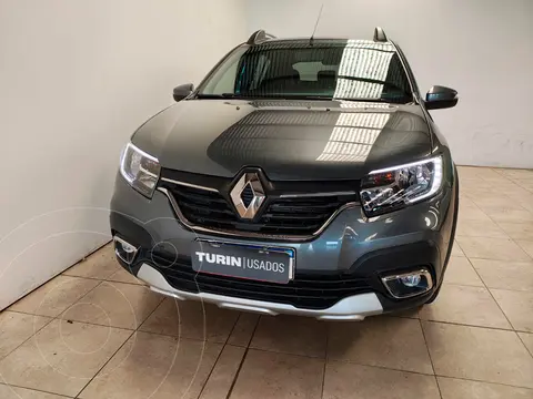 Renault Stepway 1.6 Intens usado (2023) color Gris precio $23.500.000