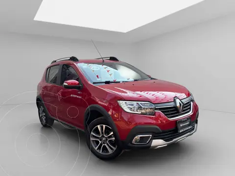 Renault Stepway Intens Aut usado (2023) color Rojo precio $249,000