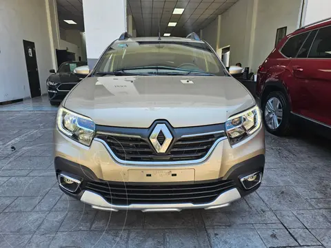 Renault Stepway Intens usado (2020) color Gris Cometa financiado en mensualidades(enganche $44,000 mensualidades desde $6,742)