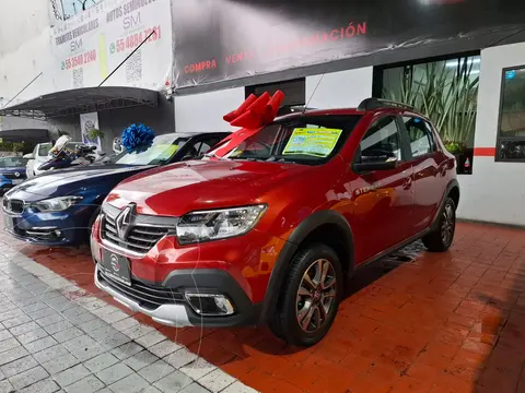 Renault Stepway Intens Aut usado (2024) color Rojo Fuego financiado en mensualidades(enganche $66,000 mensualidades desde $5,940)