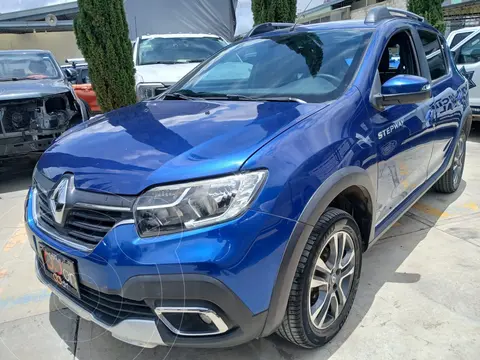 Renault Stepway Intens usado (2022) color Azul financiado en mensualidades(enganche $64,038 mensualidades desde $4,897)