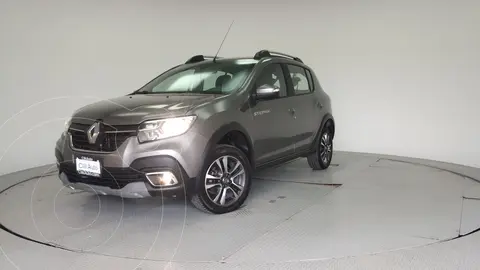 Renault Stepway Intens Aut usado (2023) color Gris Cassiopee precio $289,900