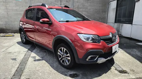 Renault Stepway Intens usado (2023) color Rojo precio $285,000