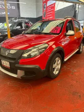 Renault Stepway Dynamique usado (2013) color Rojo precio $114,999