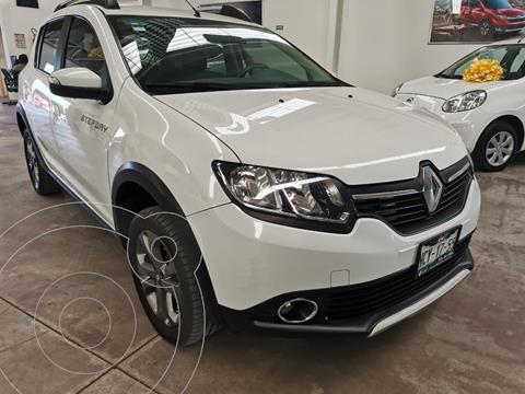 foto Renault Stepway Intens usado (2018) color Blanco Alaska precio $186,000