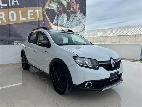 Renault Stepway Trek usado (2018) color Blanco precio $218,000