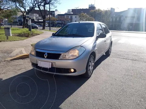 Renault Symbol 1.6 Luxe usado (2010) color Gris precio $8.900.000