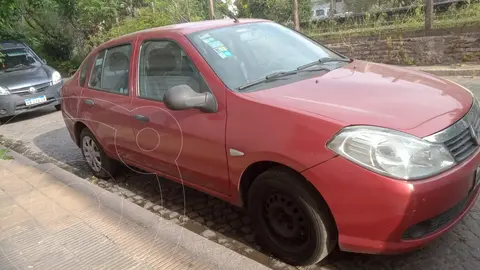 foto Renault Symbol 1.6 Authentique Pack II usado (2014) color Rojo precio $1.500.000