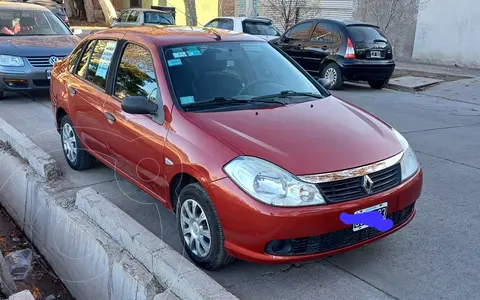 Renault Symbol 1.6 Pack usado (2011) color Rojo precio $7.500.000