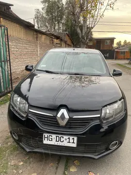 Renault Symbol 1.6 Expression usado (2017) color Negro precio $3.500.000