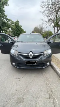 Renault Symbol 1.6 Dynamique usado (2017) color Gris precio $5.950.000