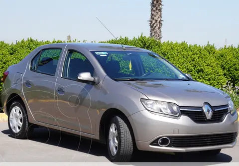 Renault Symbol 1.6 Expression usado (2015) color Bronce precio $4.990.000