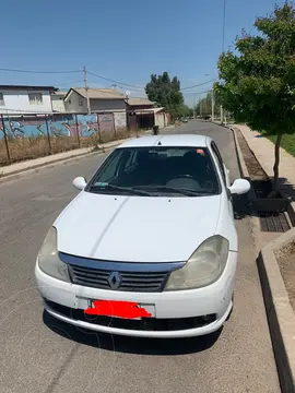 Renault Symbol 1.6 Privilege usado (2012) color Blanco precio $3.250.000