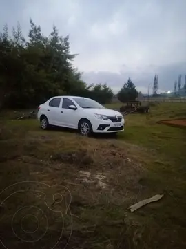 Renault Symbol 1.6L Zen usado (2022) color Blanco precio $8.500.000