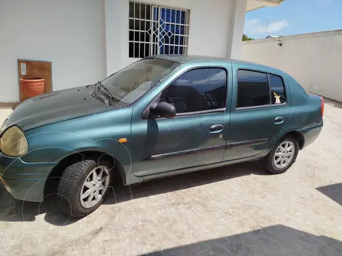 foto Renault Symbol 1.4 Autentiqu? usado (2002) color Verde precio $14.000.000