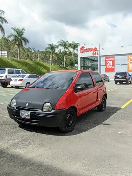 foto Renault Twingo Dynamique 1.2L usado (2002) color Rojo precio u$s3.500