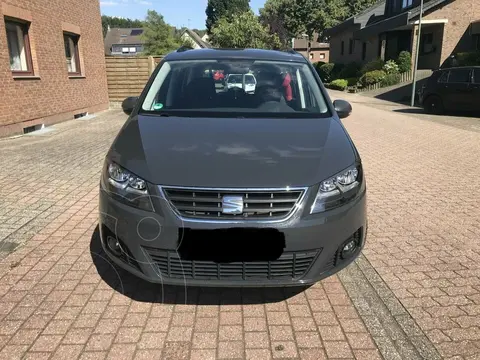 Seat Alhambra Sinc. 2.8 usado (2018) color Negro precio u$s15.200