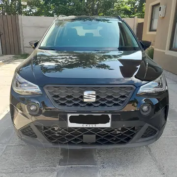 SEAT Arona  1.0L TSi Style Aut usado (2023) color Negro precio $13.900.000