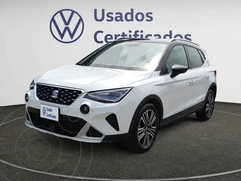 SEAT Arona Xperience usado (2024) color Blanco financiado en mensualidades(enganche $99,708 mensualidades desde $7,628)