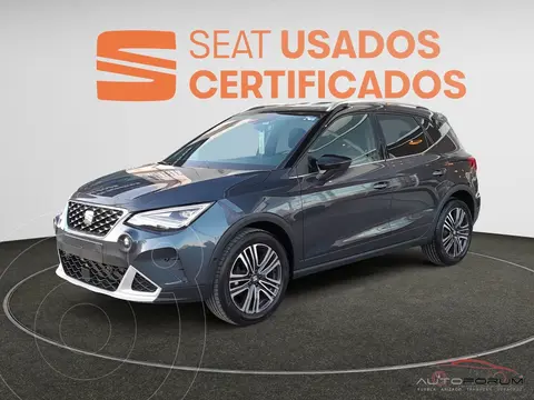 SEAT Arona Xperience usado (2024) color GRIS MAGNETICO precio $419,900