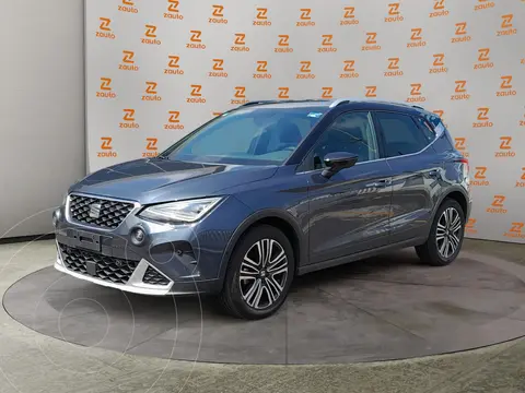 SEAT Arona Xperience usado (2023) color Gris financiado en mensualidades(enganche $82,500 mensualidades desde $9,917)