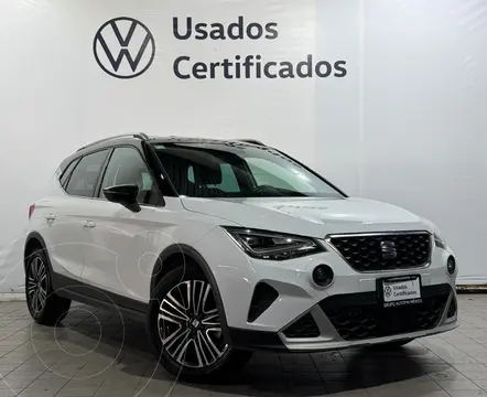 SEAT Arona Xperience usado (2024) color Blanco financiado en mensualidades(enganche $99,190 mensualidades desde $9,043)