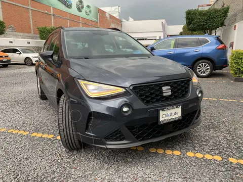 foto SEAT Arona Reference usado (2022) color GRIS MAGNETICO precio $355,000