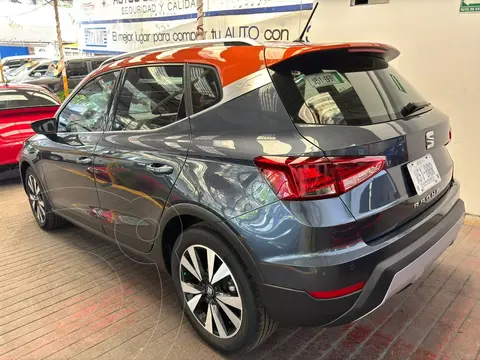 SEAT Arona Style usado (2020) color Gris precio $310,000