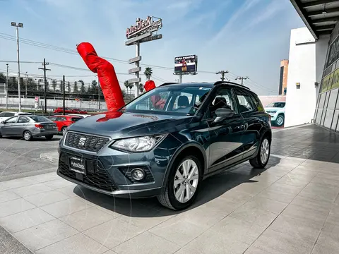 SEAT Arona Style usado (2020) color Gris Oscuro financiado en mensualidades(enganche $56,980 mensualidades desde $5,831)