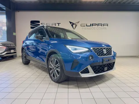 SEAT Arona Xperience usado (2024) color Azul Mistico financiado en mensualidades(enganche $62,985 mensualidades desde $10,047)