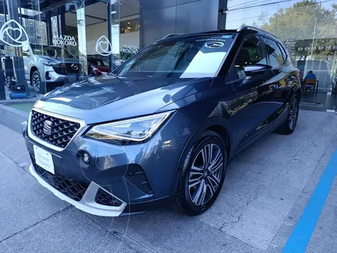 SEAT Arona Xperience usado (2023) color Azul Mediterraneo precio $347,000