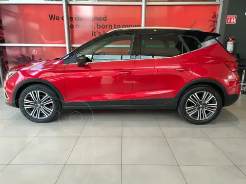 SEAT Arona Xcellence usado (2020) color ROJO DESEO precio $310,000